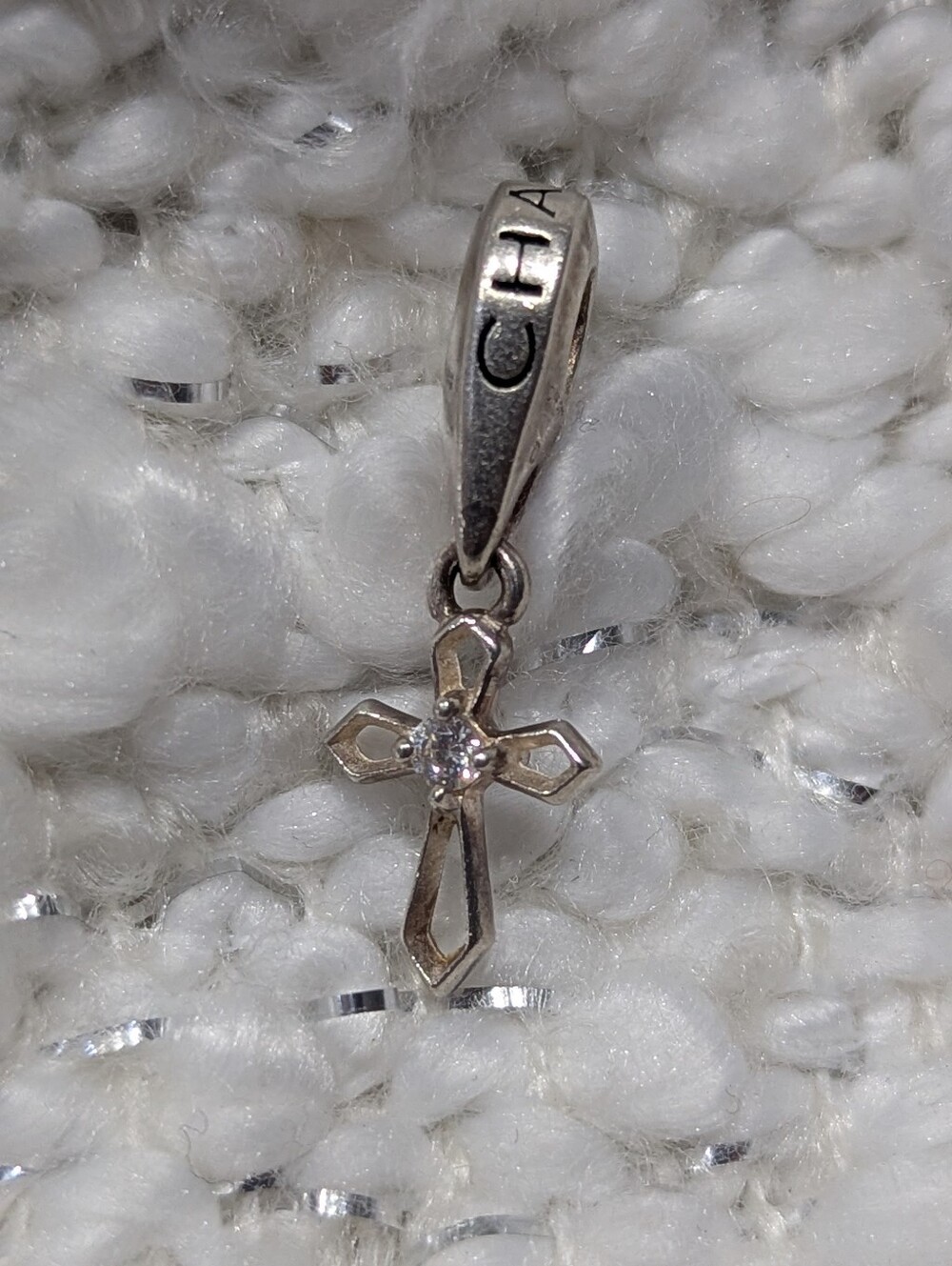 Chamilia Swarovski charm dangle “cross”